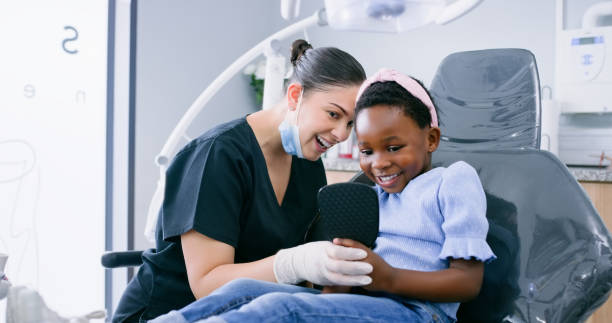 Best Wisdom Tooth Removal  in Oak Hills, CA